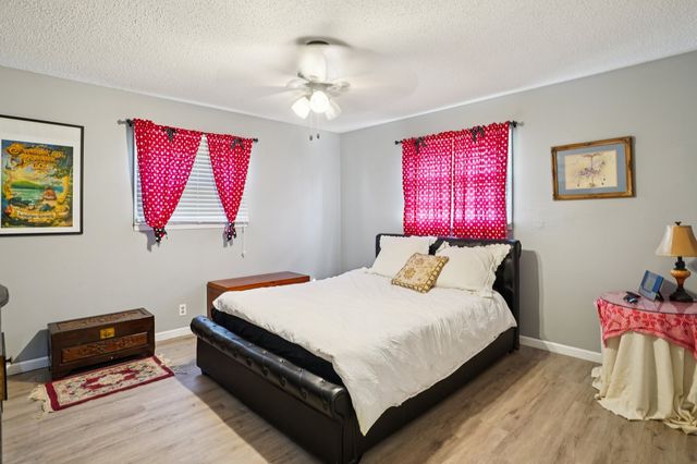 7559 Scottsville Rd, Lafayette, TN 37083