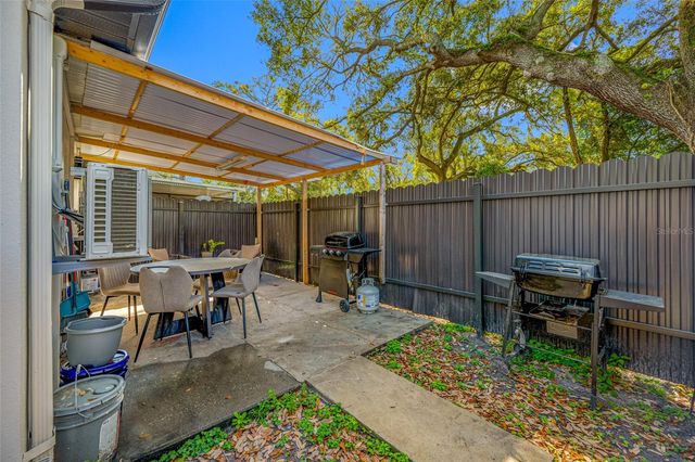 2814 W POWHATAN AVENUE, Tampa, FL 33614