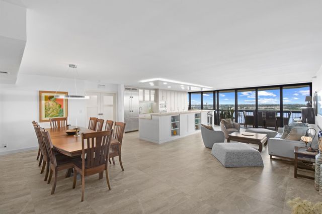 1900 Consulate Place 1902, West Palm Beach, FL 33401