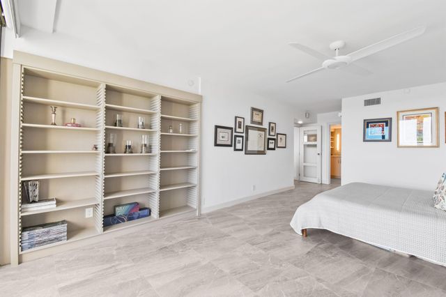 1900 Consulate Place 1902, West Palm Beach, FL 33401