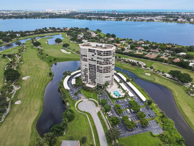 1900 Consulate Place 1902, West Palm Beach, FL 33401