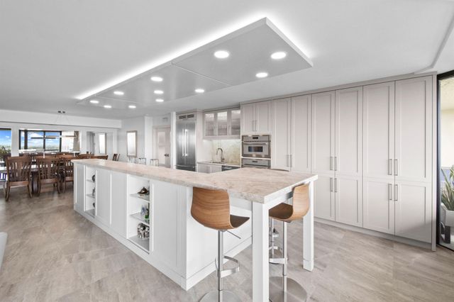 1900 Consulate Place 1902, West Palm Beach, FL 33401