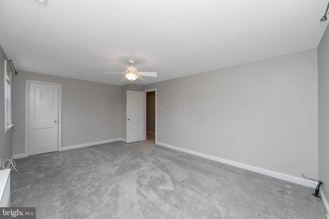 204 GREENBRIAR LN, Havertown, PA 19083