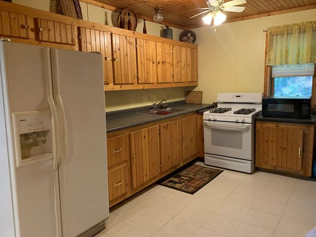 437&441 2 Homes Shields Creek Road, Topton, NC 28781