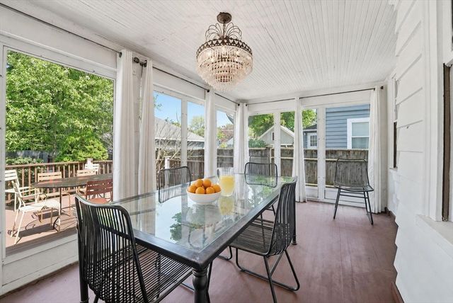 19 Humphrey St, Marblehead, MA 01945