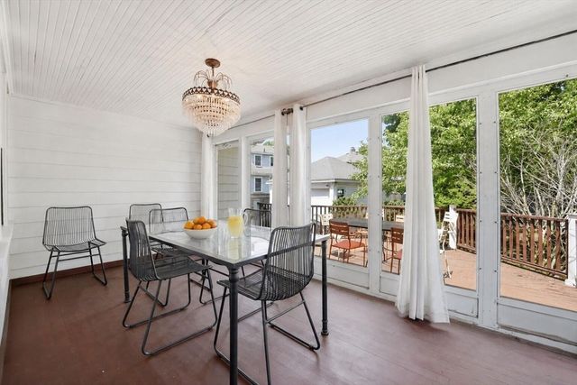 19 Humphrey St, Marblehead, MA 01945