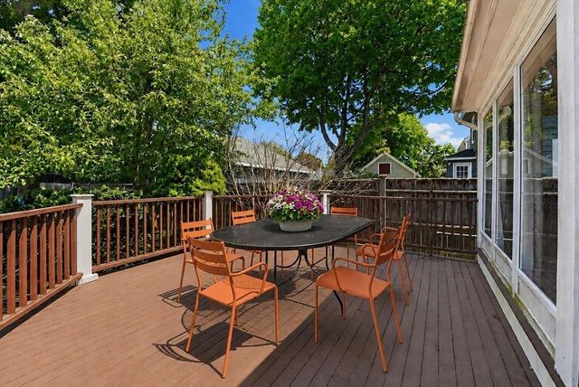19 Humphrey St, Marblehead, MA 01945