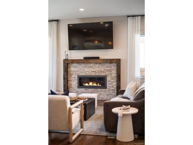 2525 S Columbine St, Denver, CO 80210