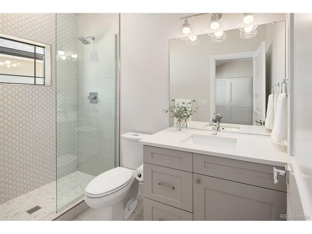2525 S Columbine St, Denver, CO 80210