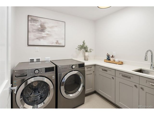 2525 S Columbine St, Denver, CO 80210