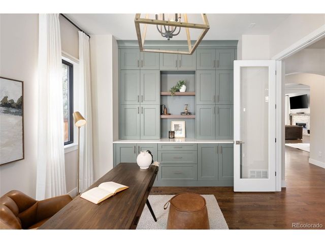 2525 S Columbine St, Denver, CO 80210