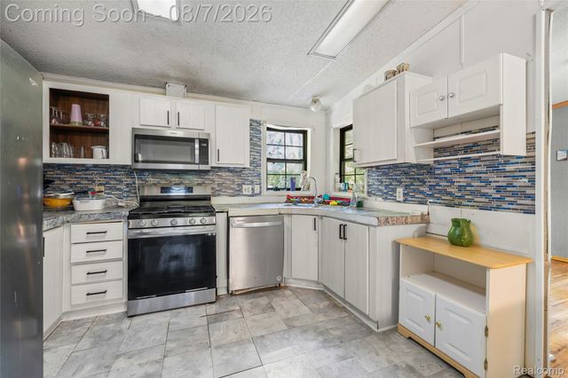 9940 Bunton Road, Augusta Charter Township, MI 48191