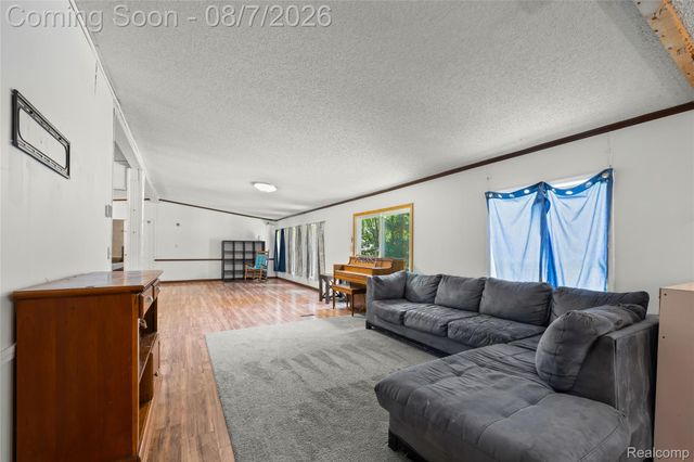 9940 Bunton Road, Augusta Charter Township, MI 48191