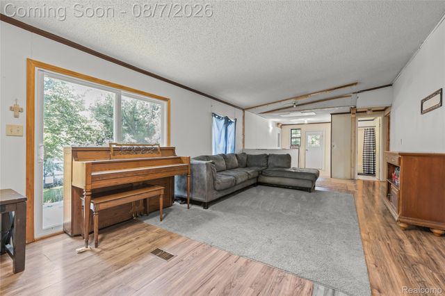 9940 Bunton Road, Augusta Charter Township, MI 48191