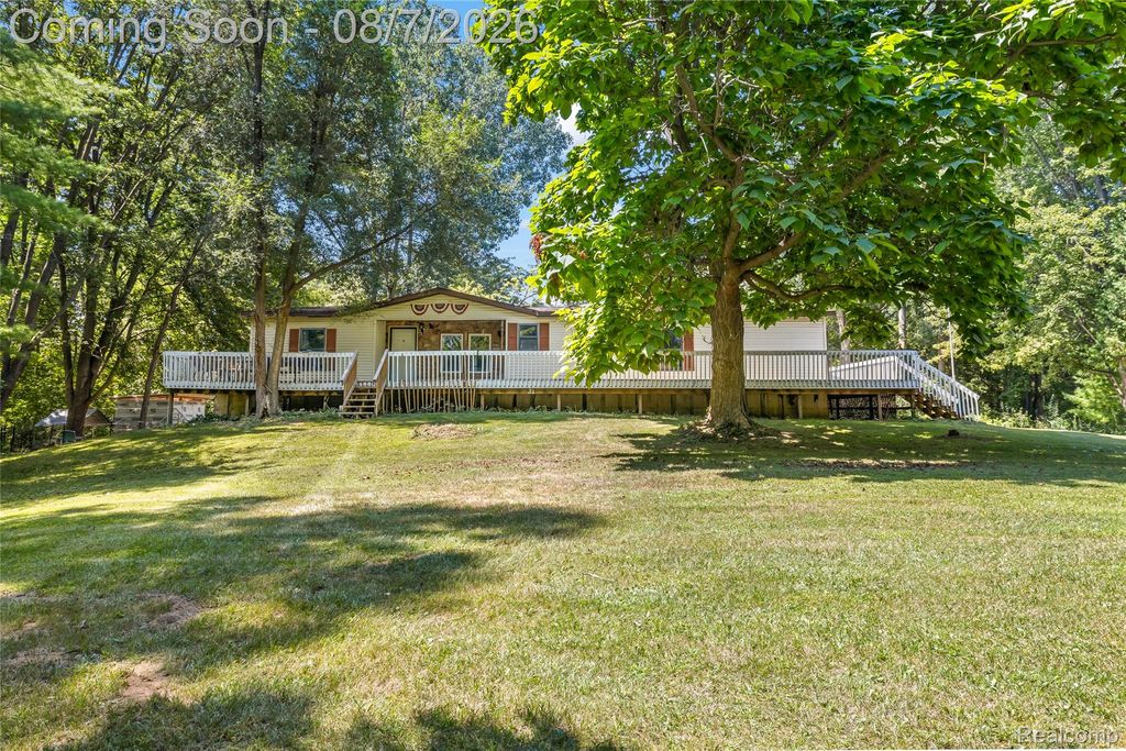 9940 Bunton Road, Augusta Charter Township, MI 48191