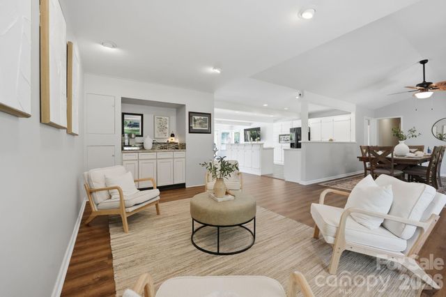 139 Perrin Drive, Mooresville, NC 28117
