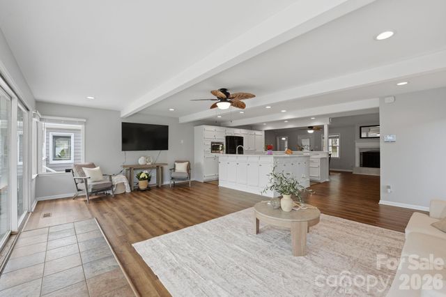 139 Perrin Drive, Mooresville, NC 28117