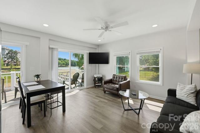 139 Perrin Drive, Mooresville, NC 28117