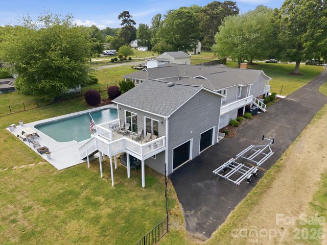 139 Perrin Drive, Mooresville, NC 28117