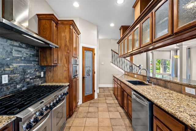 407 Valley View Court, Rio Vista, TX 76093