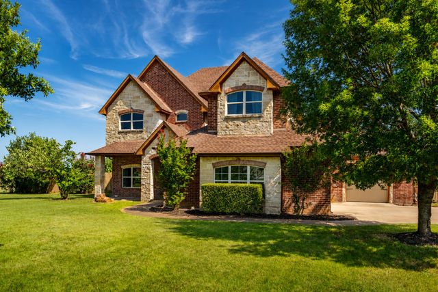 407 Valley View Court, Rio Vista, TX 76093