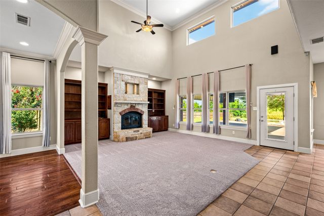 407 Valley View Court, Rio Vista, TX 76093