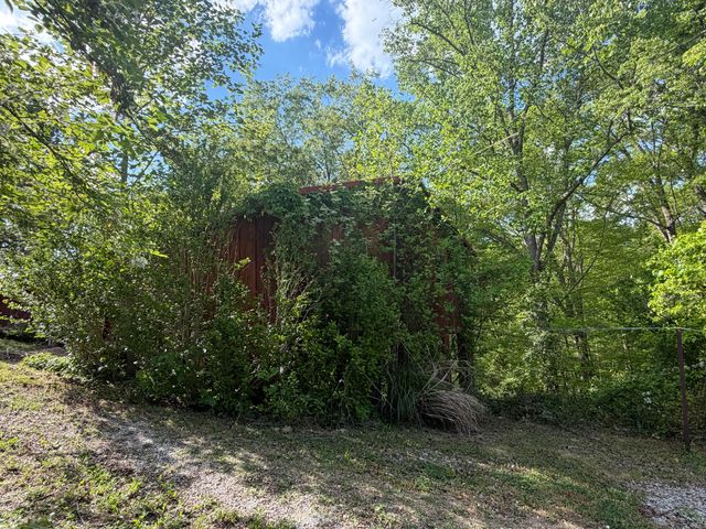 7478 KY-80, Manchester, KY 40962