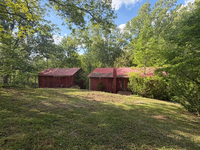 7478 KY-80, Manchester, KY 40962