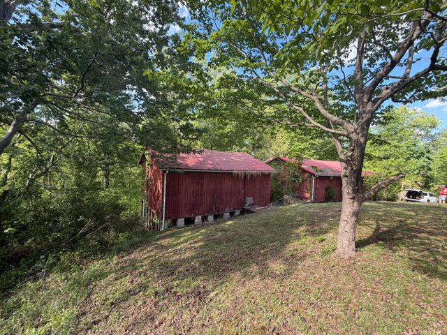 7478 KY-80, Manchester, KY 40962