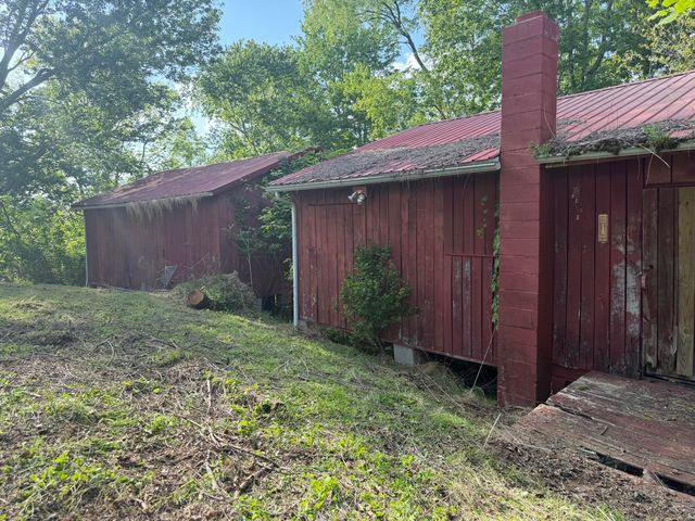 7478 KY-80, Manchester, KY 40962