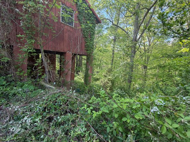 7478 KY-80, Manchester, KY 40962