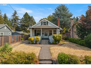 304 Ne 63RD Ave, Portland, OR 97213