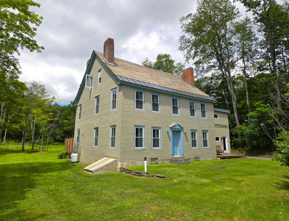159 Westminster Road, Putney, VT 05346