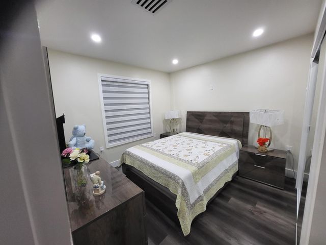 507 Wisteria Avenue B, Fort Pierce, FL 34982