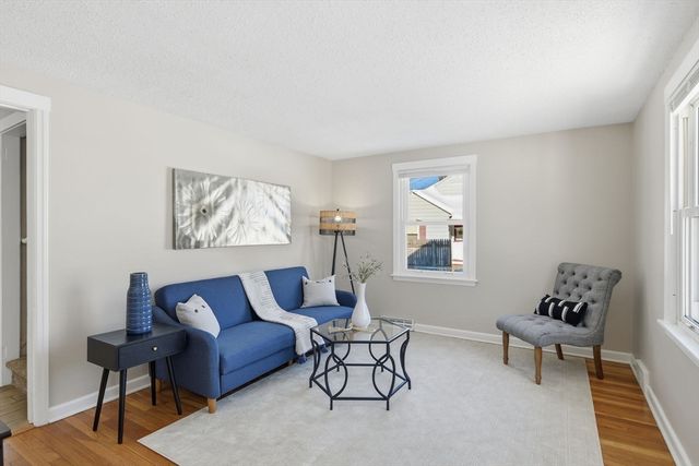 118 Pilgrim Road, Springfield, MA 01118