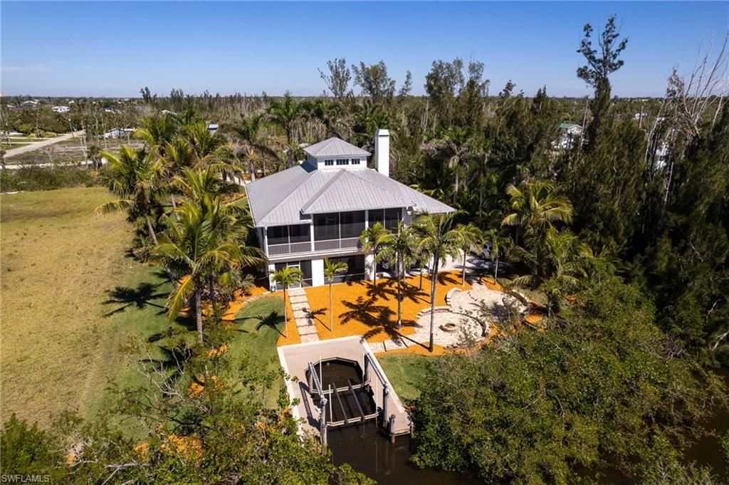 18481 Pioneer RD, FORT MYERS, FL 33908 — photo 5