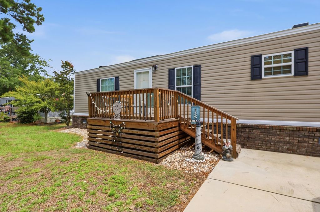 818 Wayne St., North Myrtle Beach, SC 29582 — photo 2