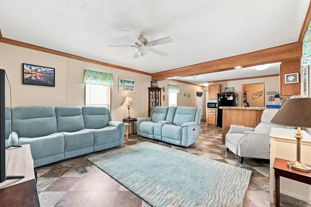 818 Wayne St., North Myrtle Beach, SC 29582 — photo 5