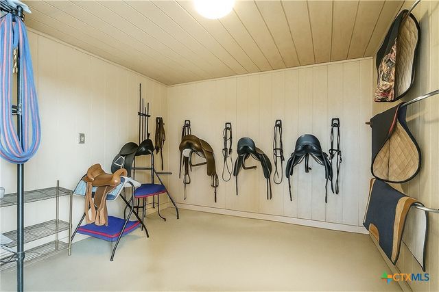 215 Mesa Vista Drive, Leander, TX 78641