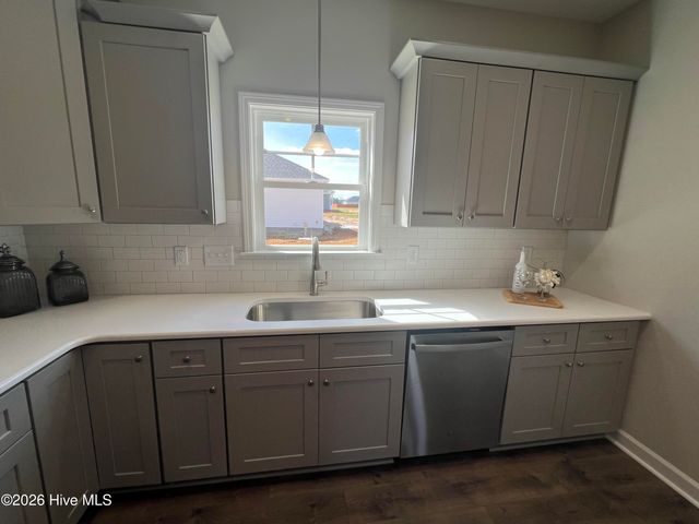 205 Creeks Edge Drive, Pikeville, NC 27863