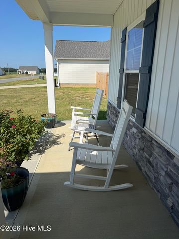 205 Creeks Edge Drive, Pikeville, NC 27863