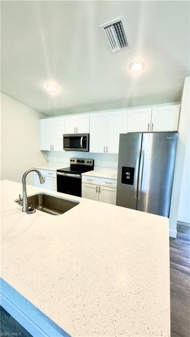 532 NW 18th AVE, Cape Coral, FL 33993