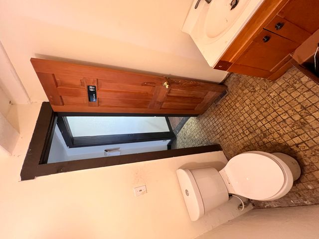 524 Gibson Boulevard SE, Albuquerque, NM 87102