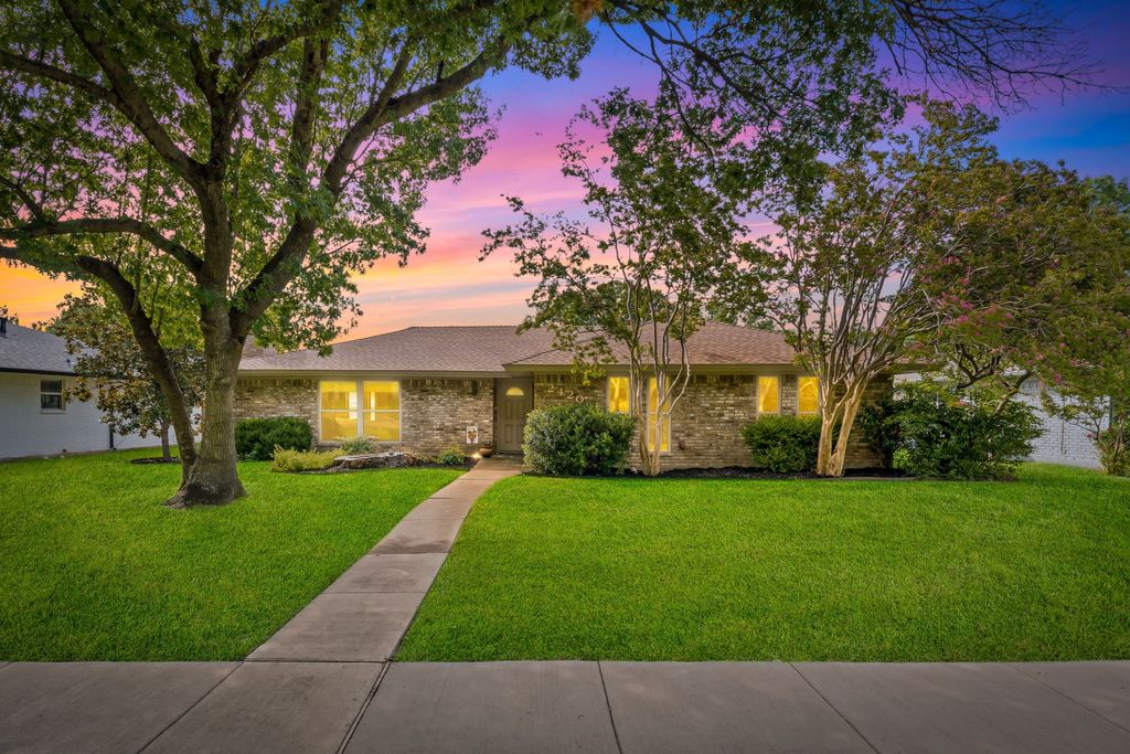 2420 Winterstone Drive, Plano, TX 75023