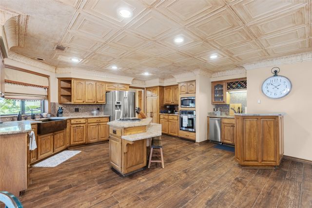 327 County Road 1299, Yantis, TX 75497