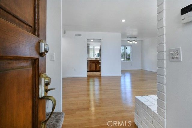 7240 Shirley 101, Reseda (los Angeles), CA 91335