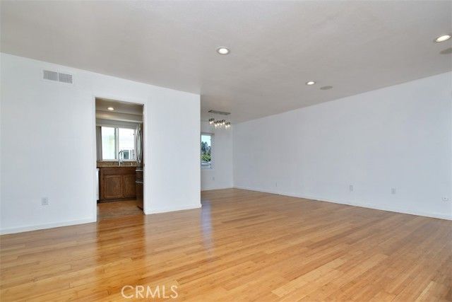 7240 Shirley 101, Reseda (los Angeles), CA 91335