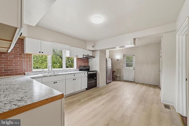 4164 MARLTON, Merchantville, NJ 08109