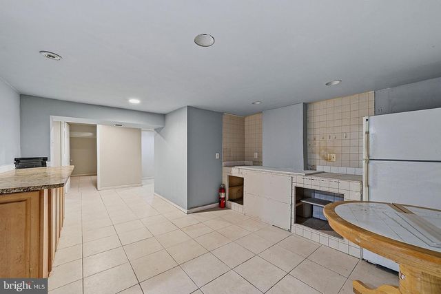 4164 MARLTON, Merchantville, NJ 08109