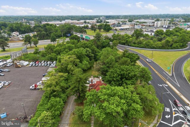 4164 MARLTON, Merchantville, NJ 08109